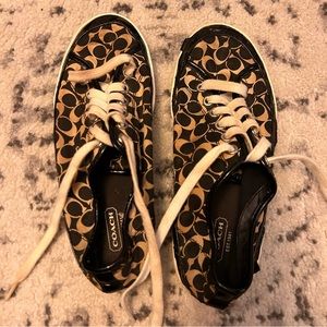 Coach signature with logo lace up tennis deck shoes black tan size 8 medium